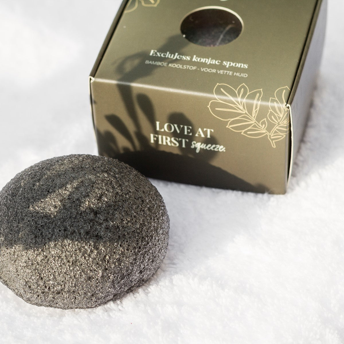Black konjac sponge